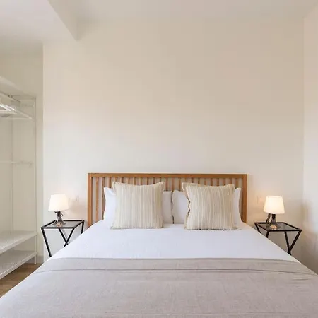 Tribuna Iii By Ele Apartment