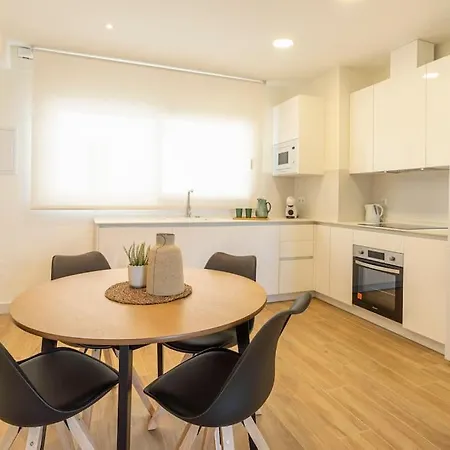 Tribuna Iii By Ele Apartment Malaga