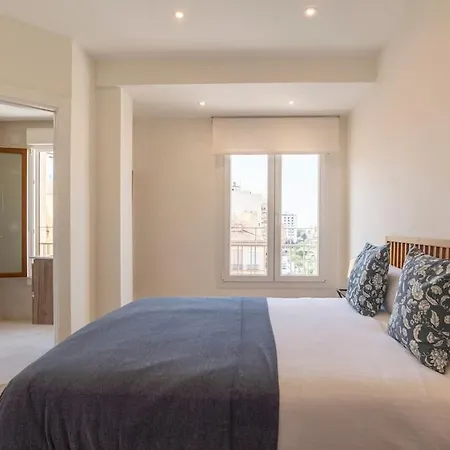 Tribuna Iii By Ele Apartment Malaga